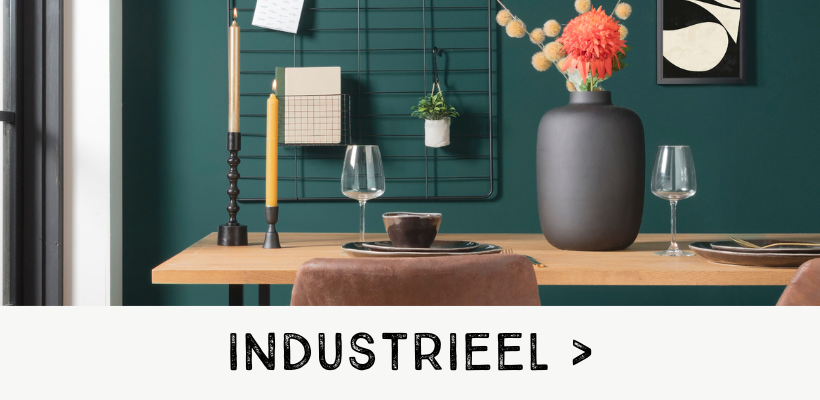 industriele eetkamer